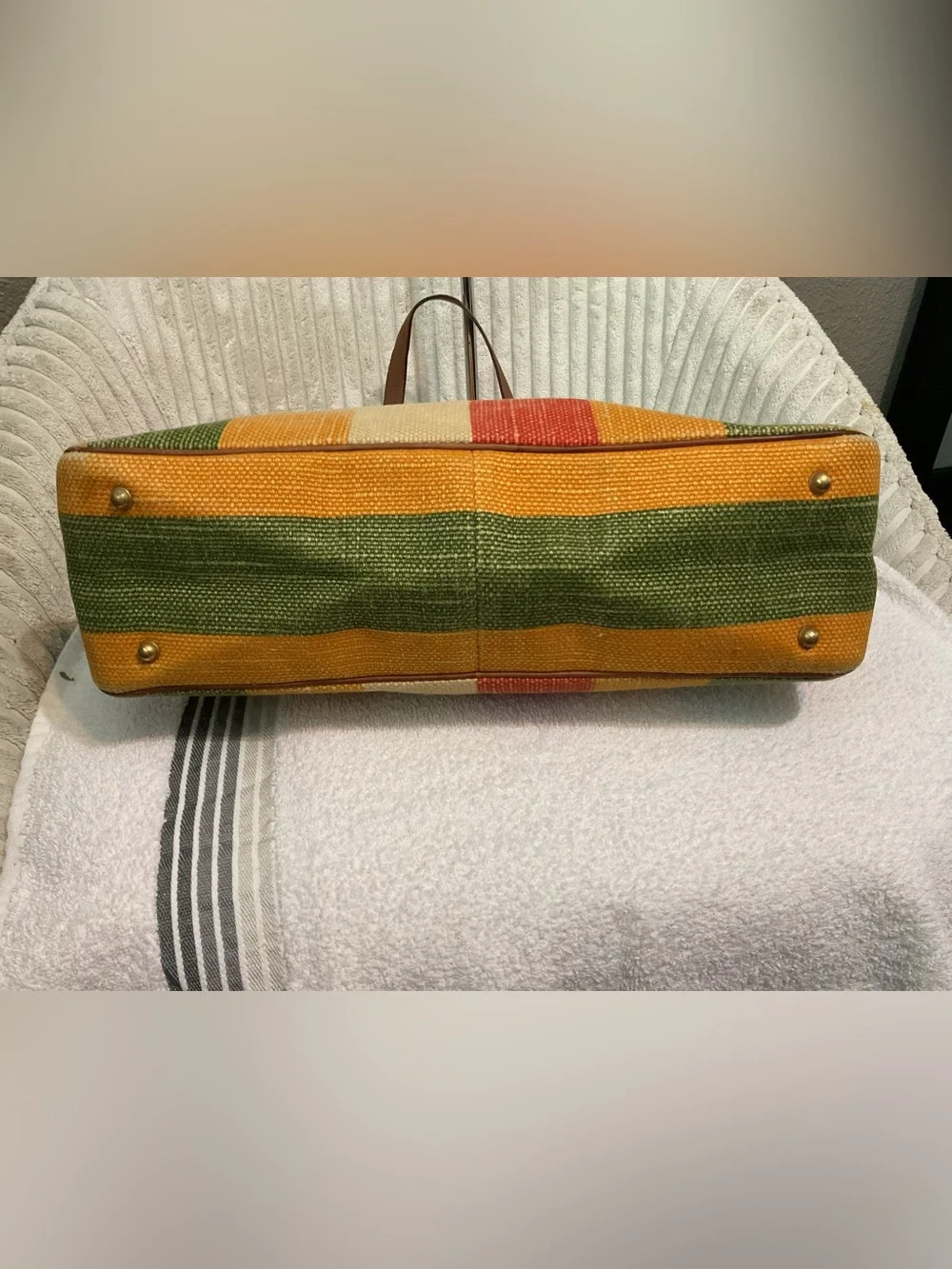 Gucci Bags - Picture 11 of 15